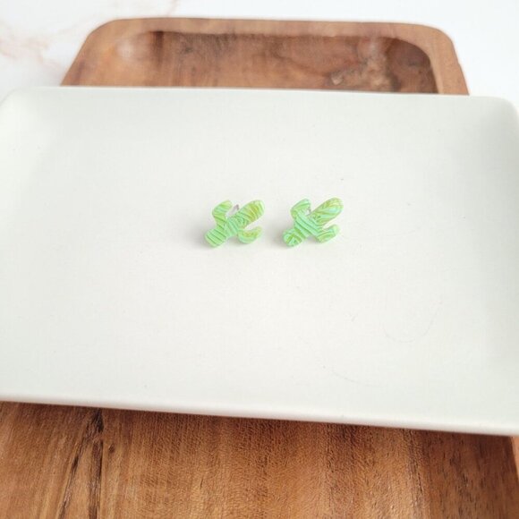 Cactus Stud Earrings - Picture 5 of 6